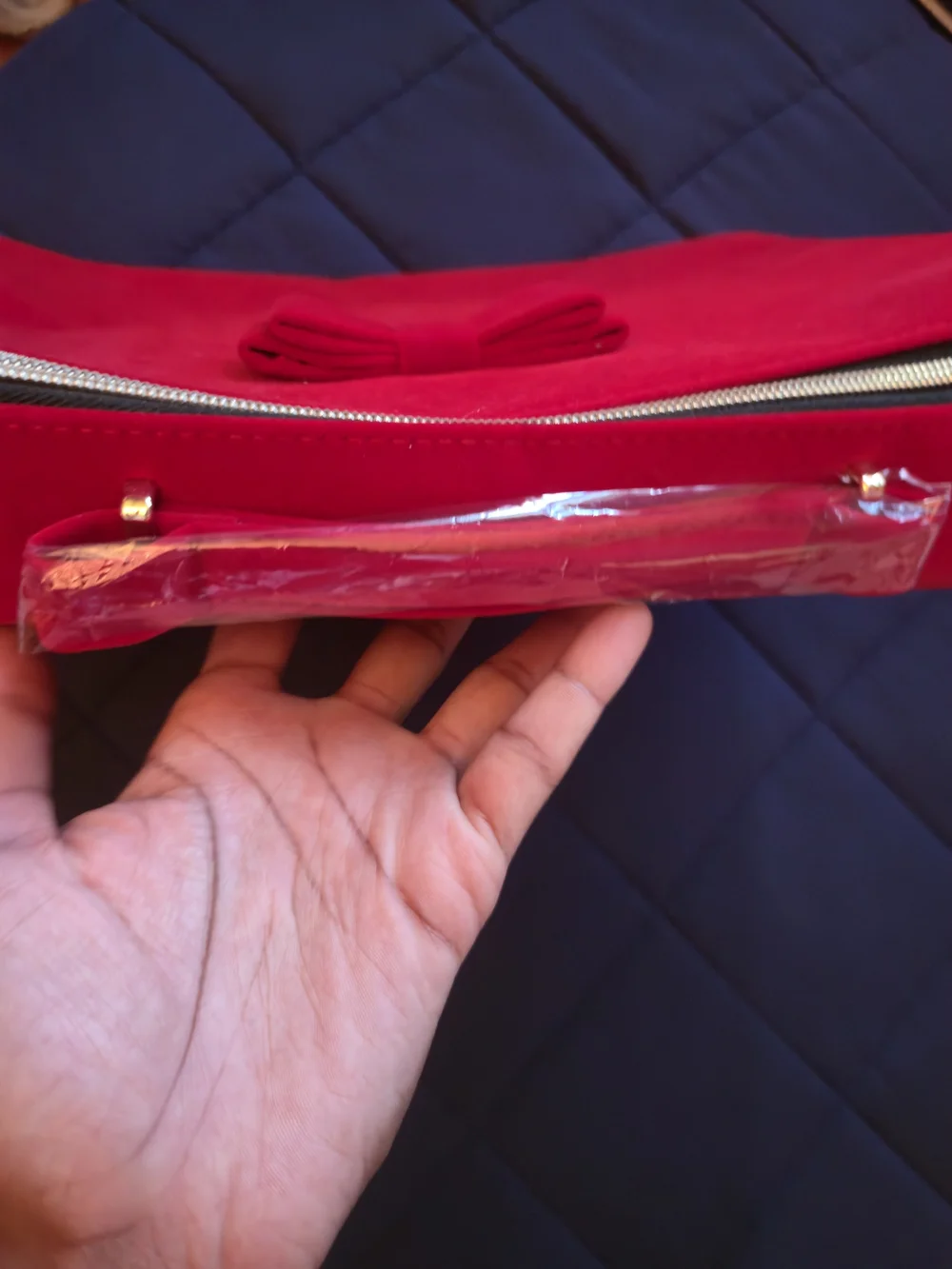 Estee Lauder Red Velvet Bow Makeup Travel Bag Cosmetic Train Case